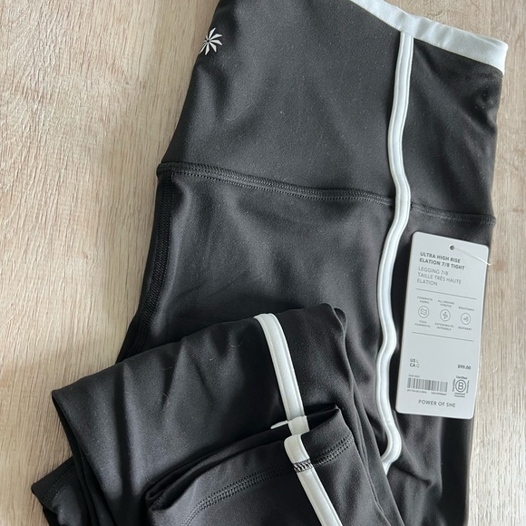 Athleta Elation 7/8 - Blk/Wht Legging - Picture 4 of 8